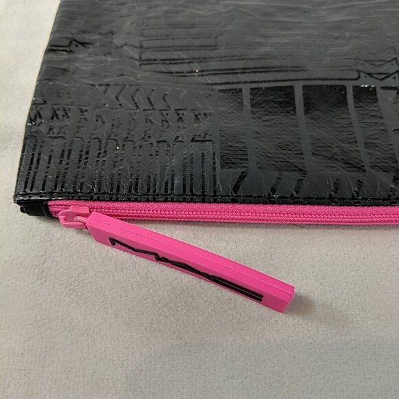 M.A.C. MAC Cosmetics Bag Black Pink Pouch 7.5" x 6" Makeup Jewelry Travel Zip - Picture 7 of 12